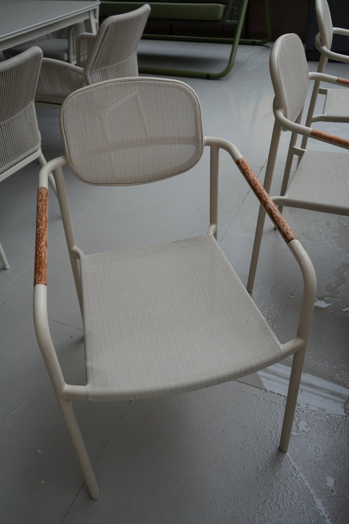 Social Breeze Outdoor Chair Round